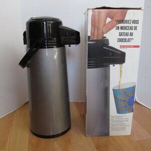 METRO 1.9 L (64 oz)  Glass Thermal Carafe Air Pump Pot Carafe  NO. 1870 NEW